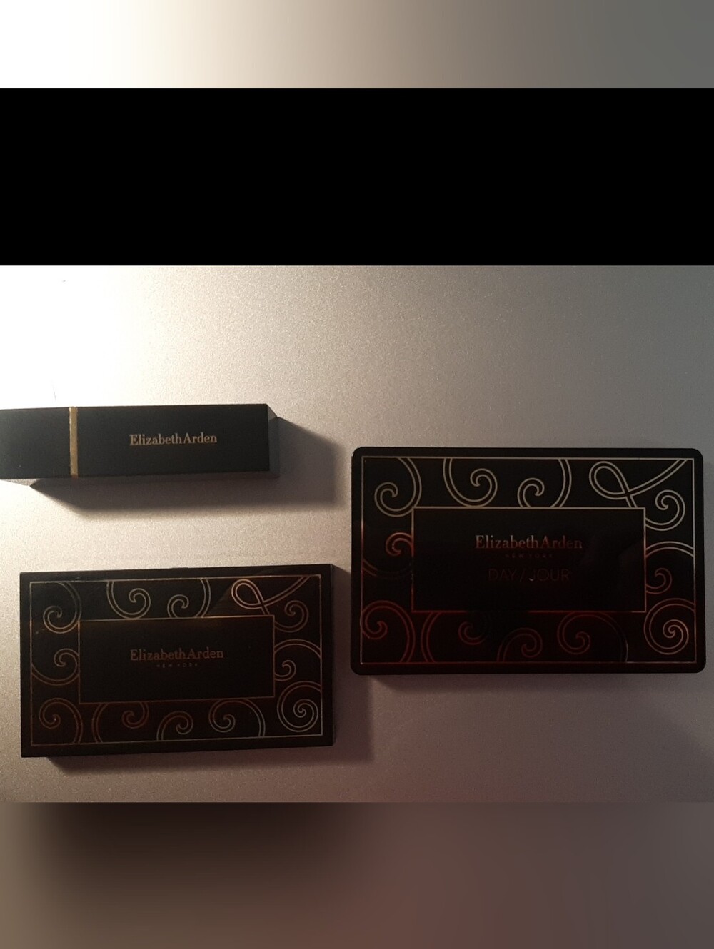Elizabeth Arden Set-Eye Shadow, Blushes and Lipstick Mulberry